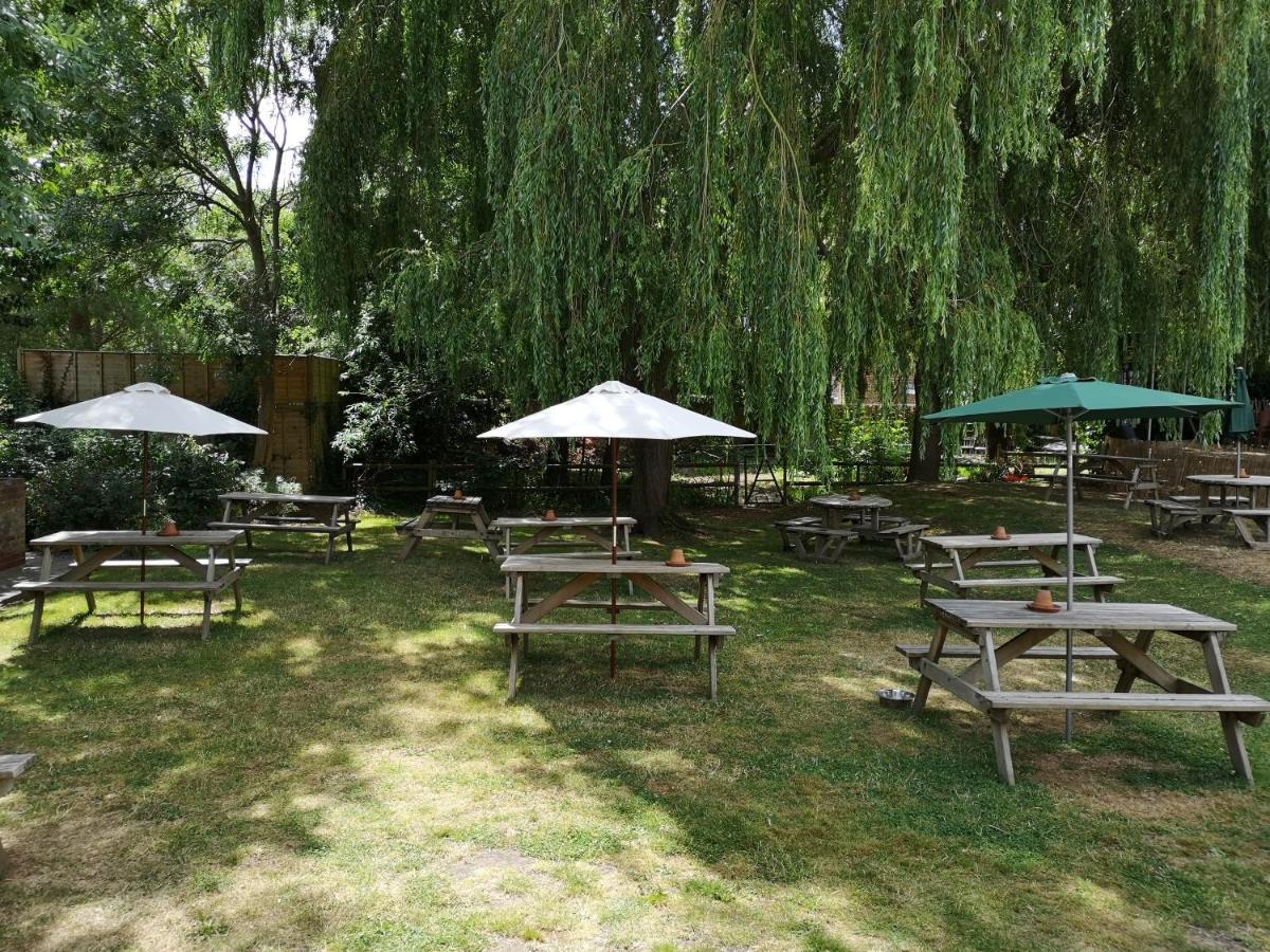 Woolpack Inn Chichester Exterior photo