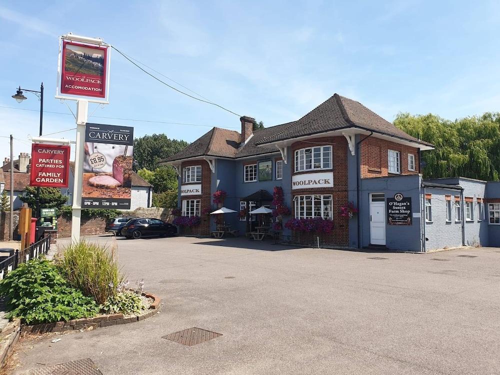 Woolpack Inn Chichester Exterior photo